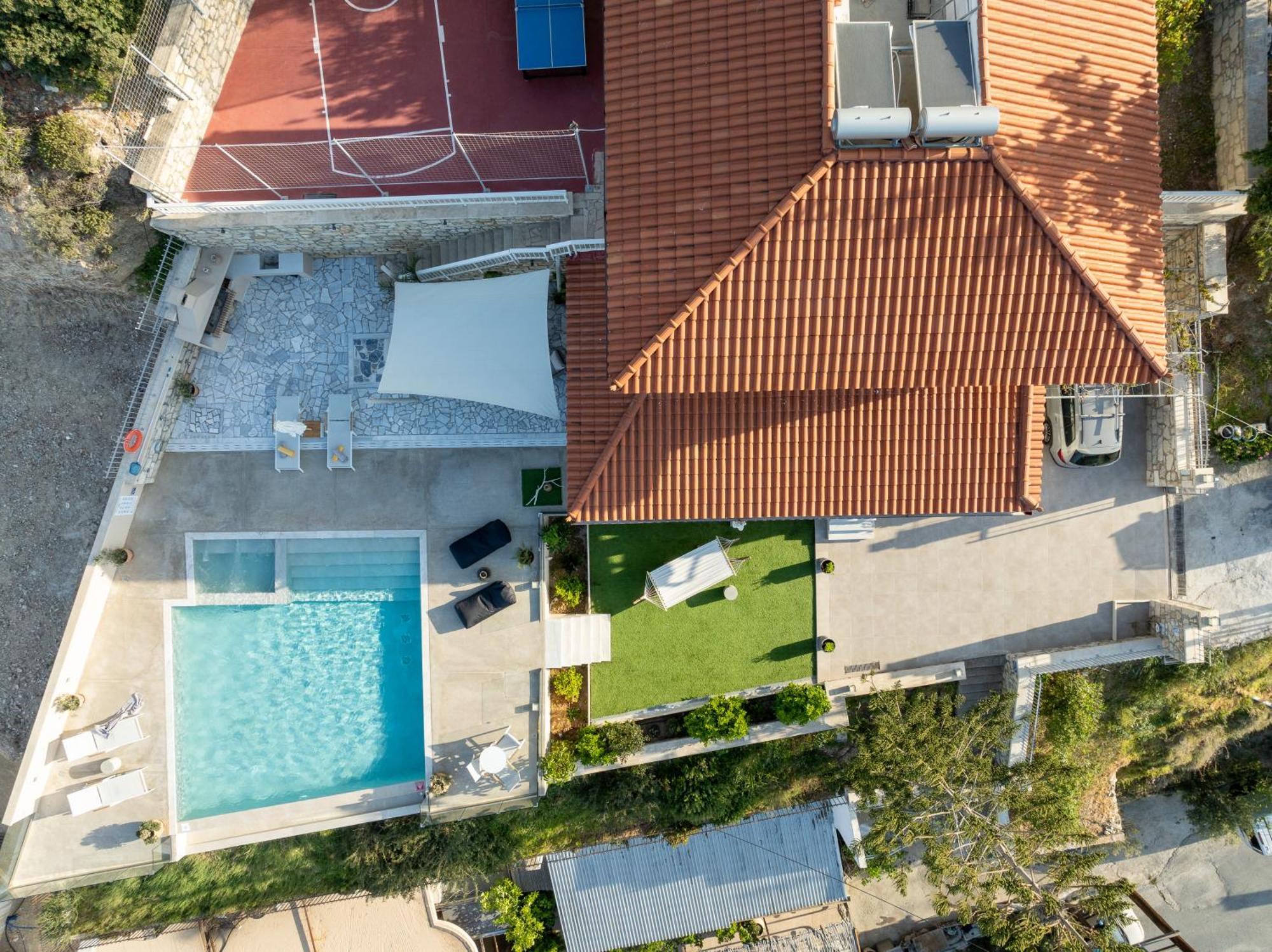 Amazing View Villa Aliki With Infinity Pool & Spa Лигарія Екстер'єр фото